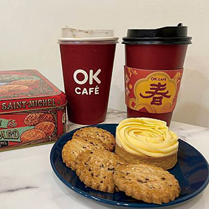 【OKmart莊園級拿鐵｜岩島成奶酥麵包】 超商經典下午茶搭配 心得分享✨